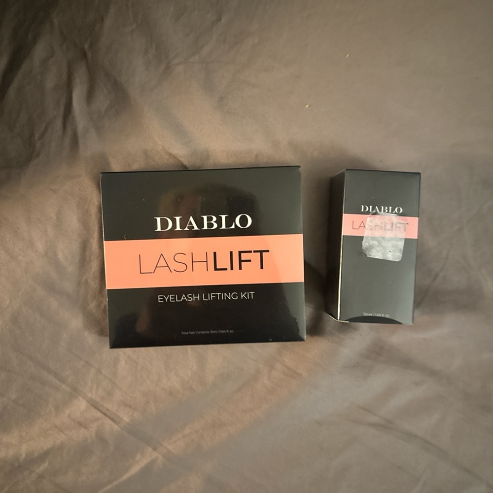 COPY - Brand New Diablo eyelash lift kit & Cleaners